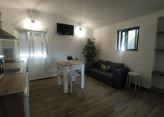 Cantinho D'aldeia Apartment