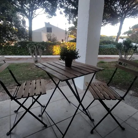 Cantinho D'aldeia 阿尔布费拉